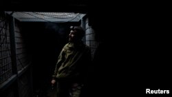 Український військовослужбовець поблизу лінії фронту 8 травня 2025 року (ілюстраційне фото)