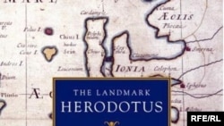 Искусно подобранный картографический материал нового издания позволяет убрать границу между современниками Геродота и сегодняшним читателем