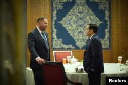 Глава Офиса Президента Украины Андрей Ермак (слева) и Государственный секретарь США Марко Рубио во время встречи в Джидде, Саудовская Аравия, 11 марта 2025 года