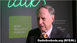 Соглашение об ископаемых «покажет России, что, несмотря на продолжающуюся ее агрессию, Запад не собирается покидать Украину» – Александр Вершбоу