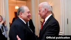 Հայաստանի և ԱՄՆ-ի նախագահները, արխիվ