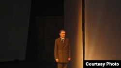 Казан сәхнәсендә "Әхмәтзәки Вәлиди Туган"