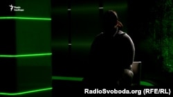 «Дуже багато було випадків, що якщо російський військовий йде по вулиці, він побачить просто якусь людину, він може її зразу просто розстріляти і не дізнаватися, що вона робила, куди вона йшла і так далі», – Марія