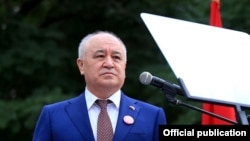 Өмүрбек Текебаев, "Ата-Мекен" партиясынын лидери.