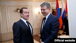 Russia - Russian Prime Minister Dmitry Medvedev meets with ihs Armenian counterpart Karen Karapetian in Moscow, 24Jan2016