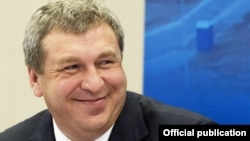 Игорь Слюняев