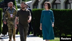 Ուկրաինայի նախագահ Վլադիմիր Զելենսկին և Մոլդովայի վարչապետ Մայա Սանդուն, Բուլբուակա, Մոլդովա, 1 հունիսի, 2023թ.