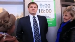 Спеціаліст з обслуговування клієнтів «ПриватБанку» про подальшу роботу в Криму