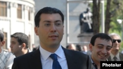 Վենետիկում Հայաստանի նախկին դեպան Միքայել Մինասյան, արխիվ