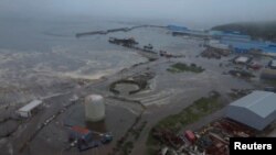 Затоплены порт у Севера-Курыльску пасьля цунамі