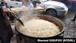 Өзбекстанда демделген Ташкент палоосу. 