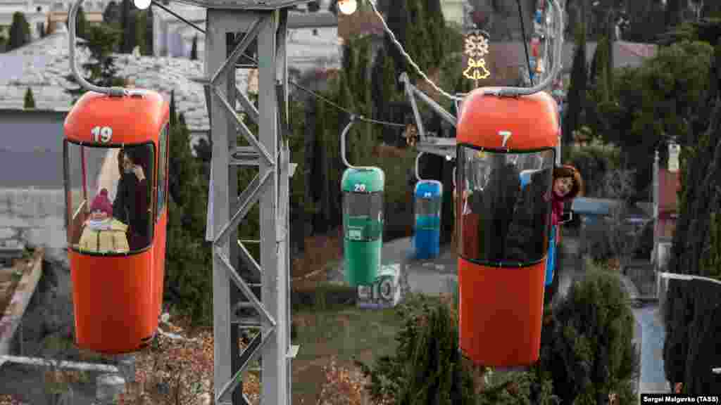 Прогулянка Ялтинською канатною дорогою