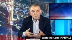 ԱԺ նախկին նախագահ Արա Բաբլոյանը հարցազրույց է տալիս «Ազատությանը», հոկտեմբեր, 2019թ.