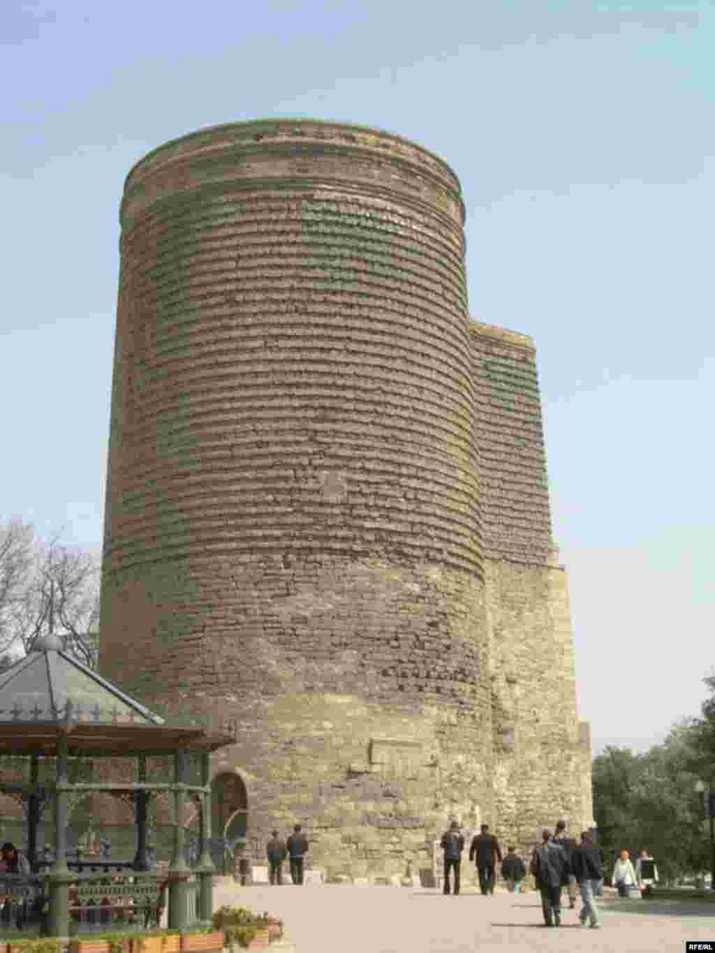 İçərişəhər içəri görünüşünü itirir  #20