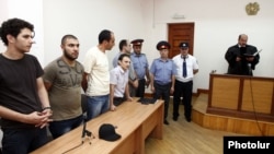 Հրապարակվում է ՀԱԿ-ի երիտասարդ ակտիվիստների դատավճիռը: