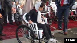 یکی از دانش آموزان نابینا، عکس از آرشیف