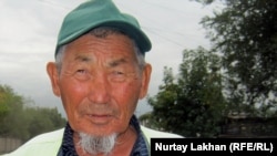 Турсын Шардарбеков, сторож-парковщик. Алматы,  31 августа 2011 года.