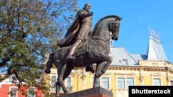 Пам'ятник королю Данилу Галицькому, засновникові Львова й меценату