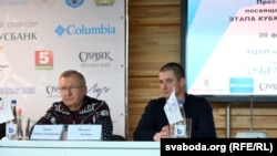 Генсек Беларускага лыжнага саюзу Леанід Чашчын (зьлева) і пераможца і прызэр этапаў Кубку сьвету Максік Гусьцік