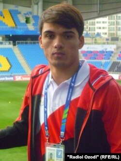 Қаблан фулболбози тоҷик Хуршед Бекназаров барои истеъмоли допинг муҷозот шуда буд.