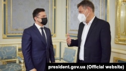 Володимир Зеленський і Роберт Габек обговорили енергетичну співпрацю