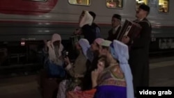 Вокзалда уйнау күренеше