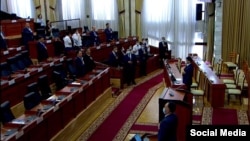 Зал заседаний Жогорку Кенеш. Иллюстративное фото. 