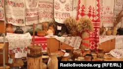 Речі народного побуту, зібрані засновницею Музею рушника Світланою Китовою