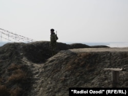 Марзи Тоҷикистон ва Афғонистон дар ноҳияи Панҷ.