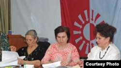 Собственная проверка подписей Михаилу Касьянову не помогла