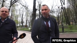 Рябошапка відмовився розповідати журналістові, про що говорили на зустрічі