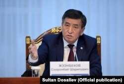 Сооронбай Жээнбеков.