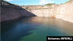 Затоплений Коростенський гранітний кар’єр