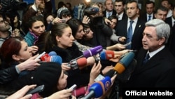 Սերժ Սարգսյանը պատասխանում է լրագրողների հարցերին, 1-ը փետրվարի, 2013