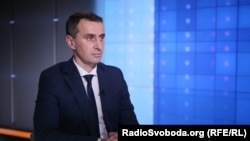 «Незважаючи на рекордний для України показник кількості видужалих (8387), на жаль, у лікарнях на лікуванні продовжують перебувати більше ніж 27 тисяч людей», – сказав заступник міністра охорони здоров’я, головний державний санітарний лікар Віктор Ляшко