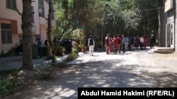 آرشیف، شماری از محصلان افغان