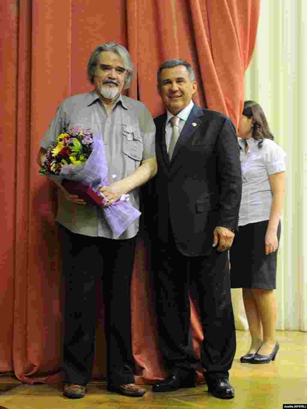 Ризван Хәмит һәм Рөстәм Миңнеханов (у)