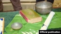 Соьлжа-ГIала йеана йеза хIуманаш (архивера сурт)