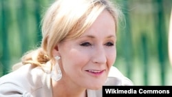 J.K. Rowling 