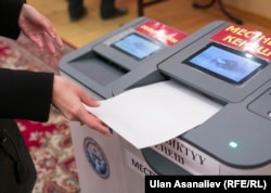 Кыргызстанда президенттик шайлоо 15-октябрда өтөт.