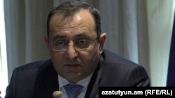 Էկոնոմիկայի նախարար Արծվիկ Մինասյանը: