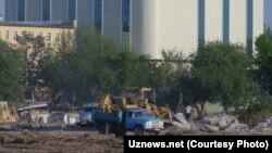 Тошкентда бузилган Олмазор маҳалласи.