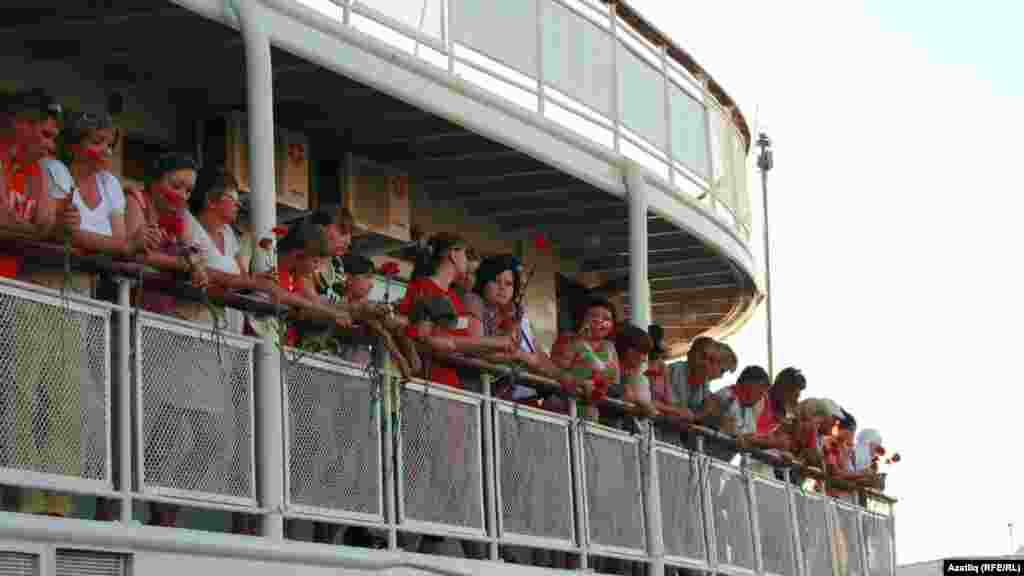 Казан елга портында &ldquo;Булгария&rdquo; корбаннарын искә алдылар