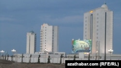 5 ýyldyzly myhmanhanalaryň 8 sanysy gurlup, ulanyşa tabşyryldy. 