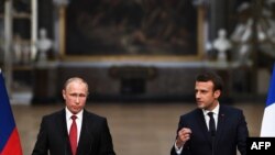 Француз-орус лидерлеринин маалымат жыйыны