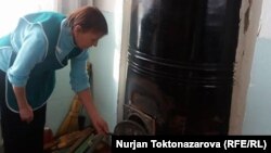 Дом малюток отапливают углем