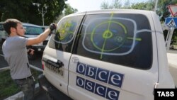 Ілюстраційне фото: під час нападу на машини ОБСЄ в Донецьку, 23 липня 2015 року