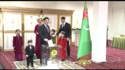 Румынияда эл толкуду, Аркадаг түбөлүк лидерби?