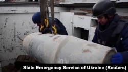 Российская бомба, Чернигов, апрель 2022 года