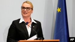 Міністерка оборони Яна Чернохова назвала ключовим забезпечити якнайшвидше постачання боєприпасів до України